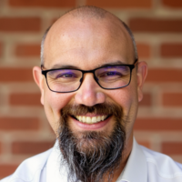 chris-bauer
